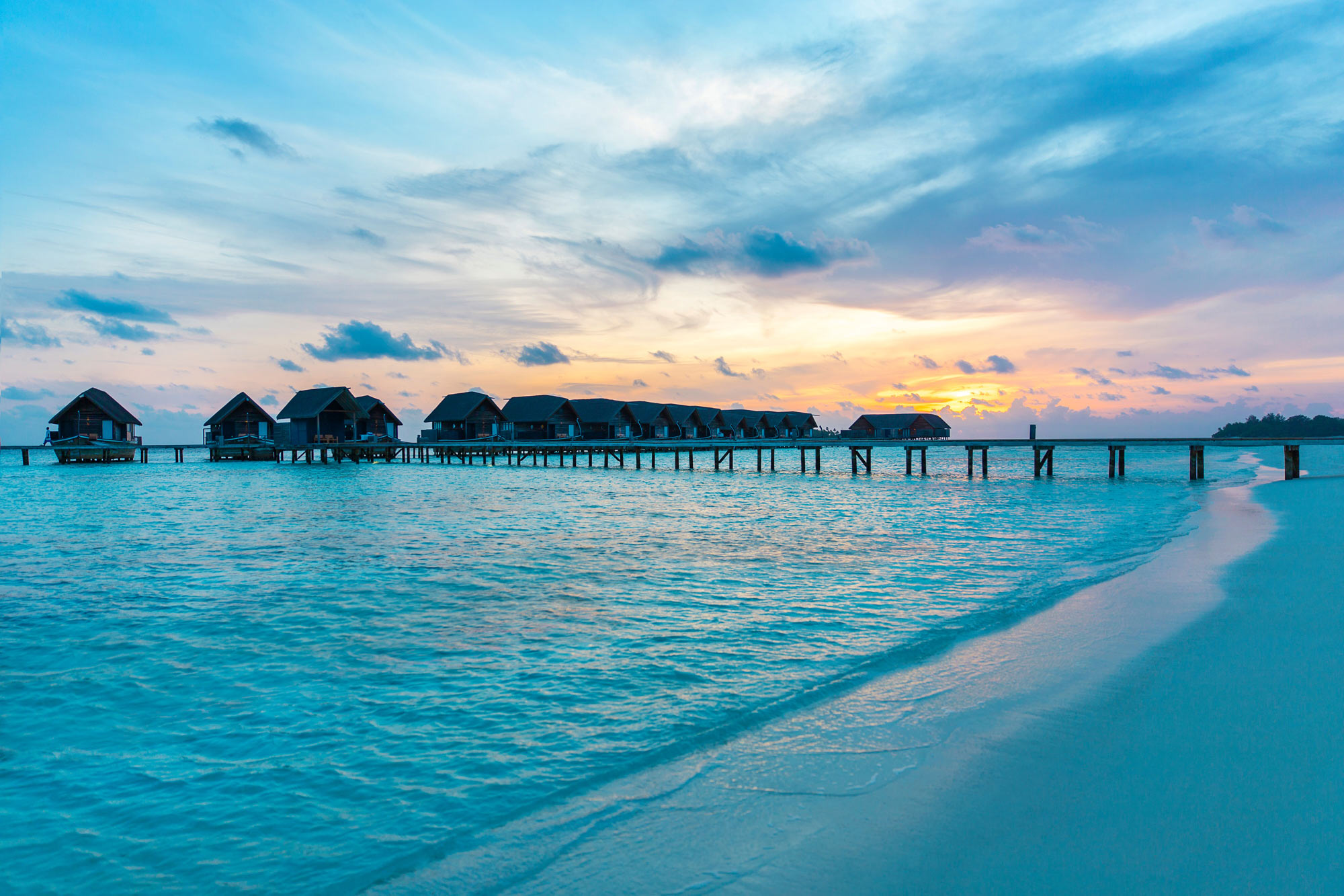 como-cocoa-island-sunset-1_preview