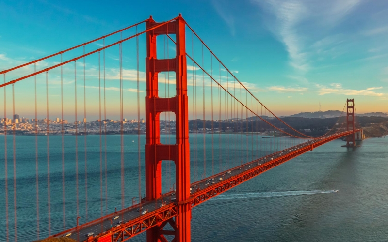 golden-gate-bridge-487758912_5760x1920