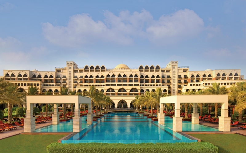 jumeirah-zabeel-saray-hotel-exterior-daylight-swimming-pool-